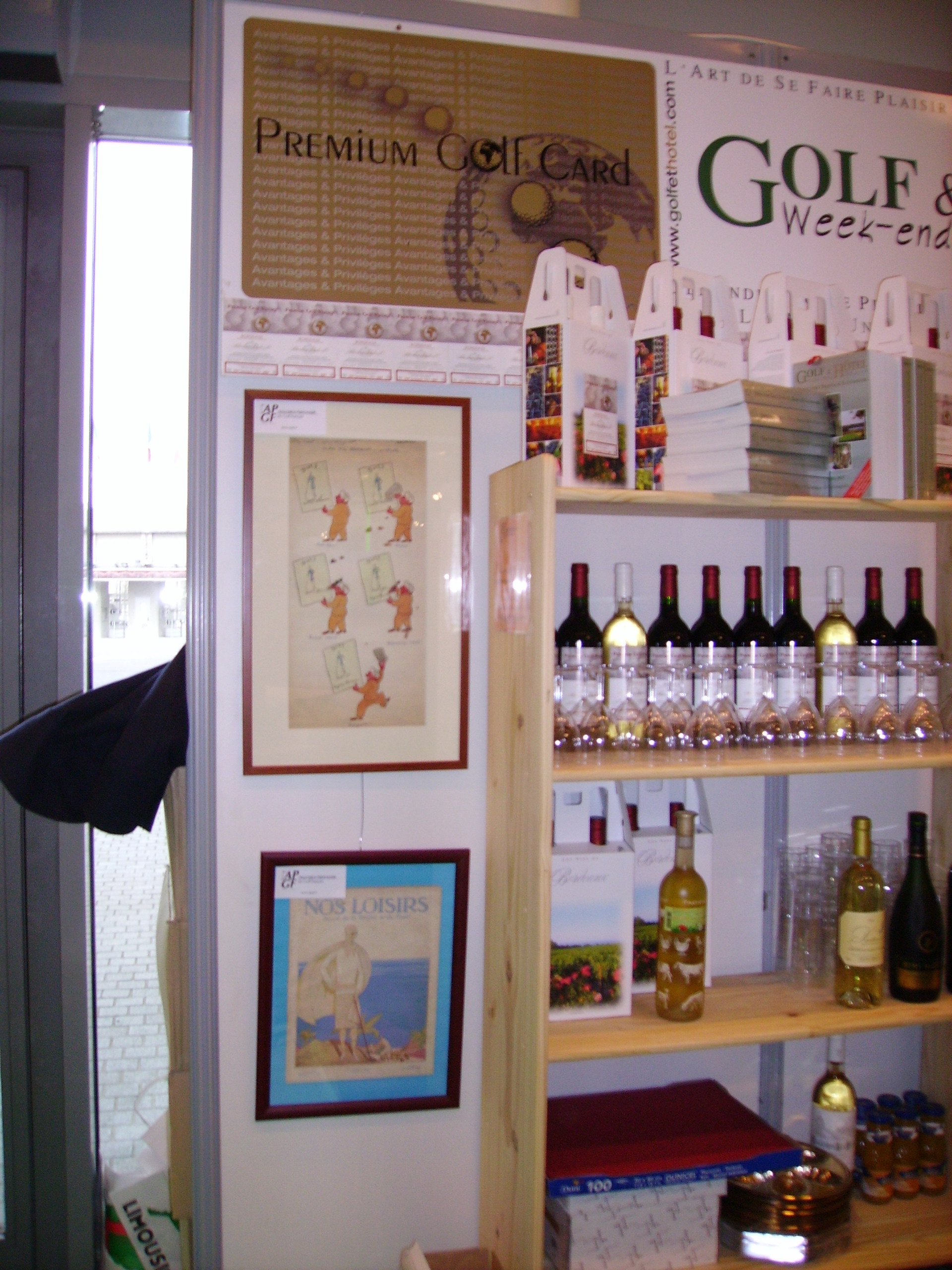Stand Golf&HÃ´tel flanc gauche